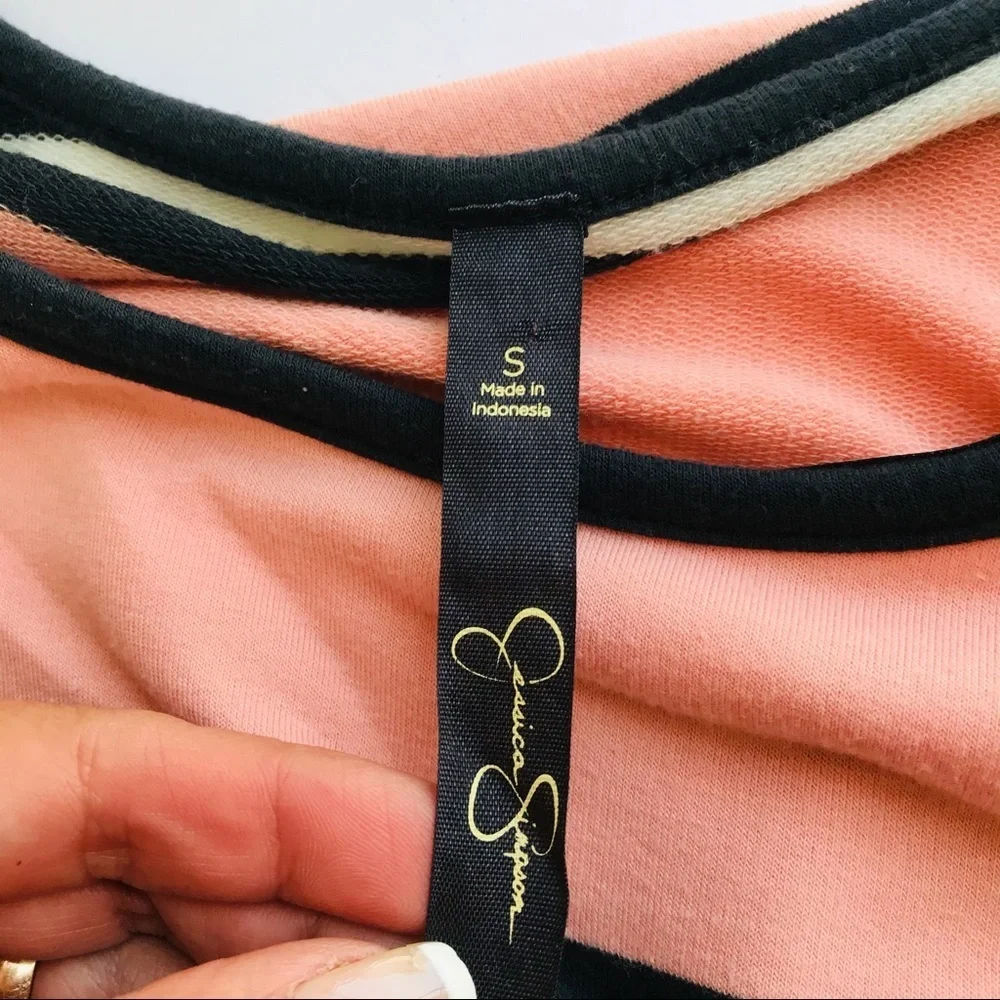 Jessica Simpson Sweater Dress Tab Sleeves Sz S EUC - Picture 4 of 9